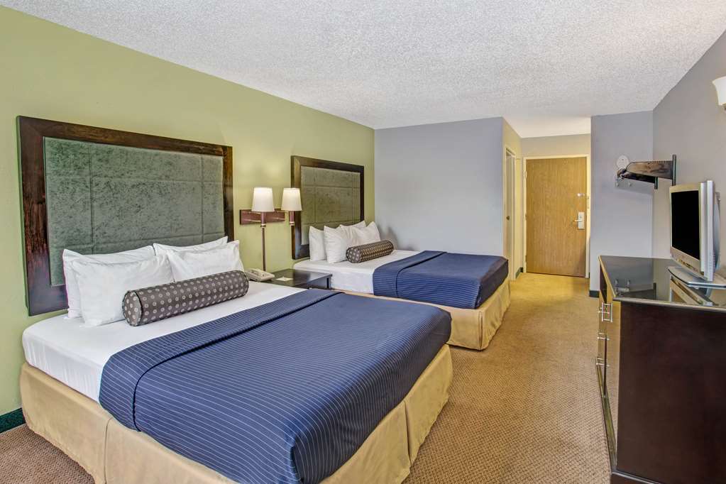 Guest Inn Ливан Стая снимка