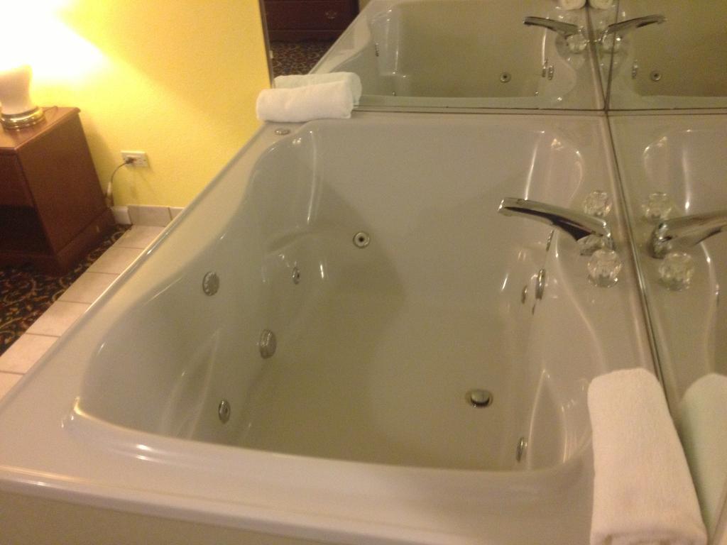Guest Inn Ливан Екстериор снимка